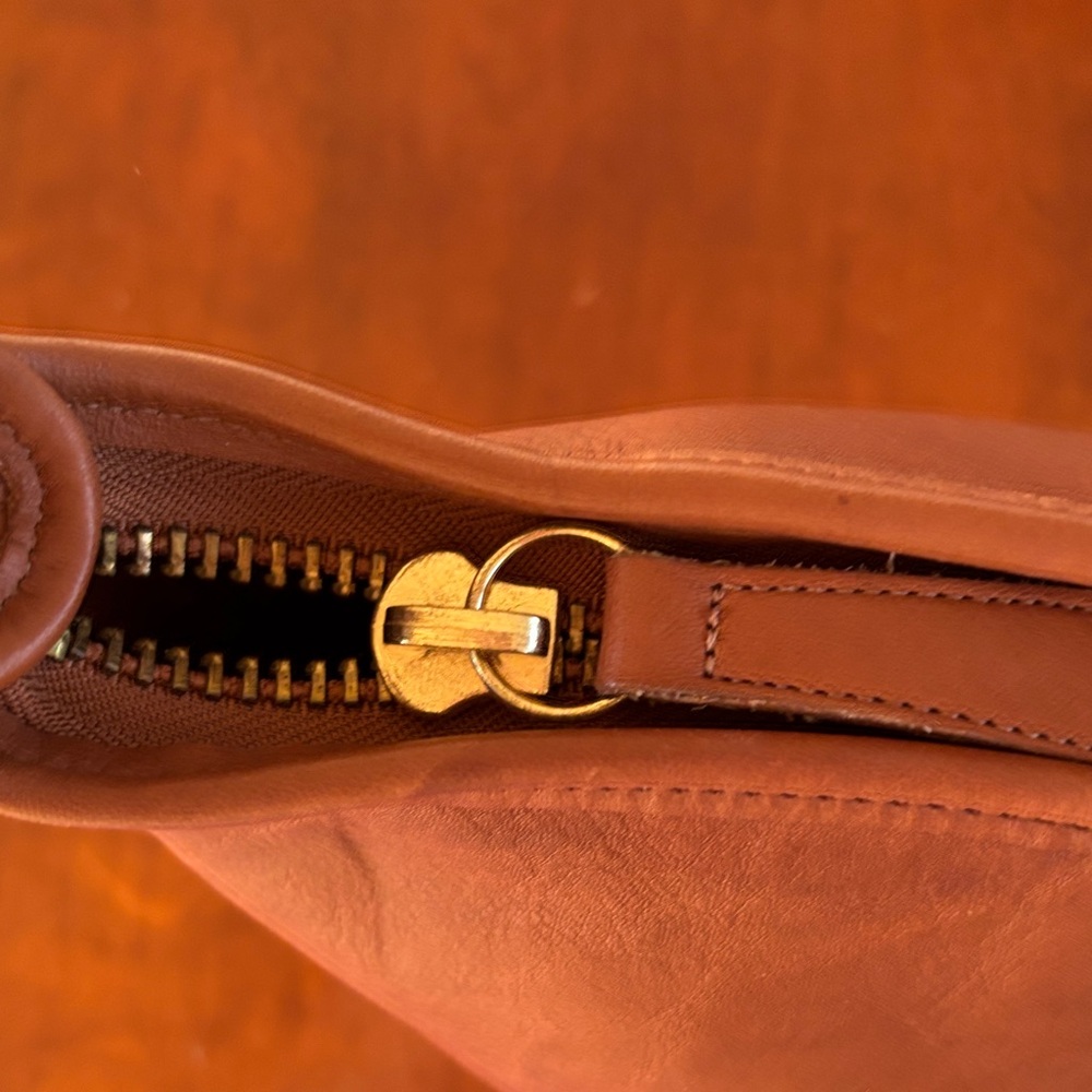 Coach Vintage Tan Leather Duffle Sac Bucket Bag - Picture 12 of 16